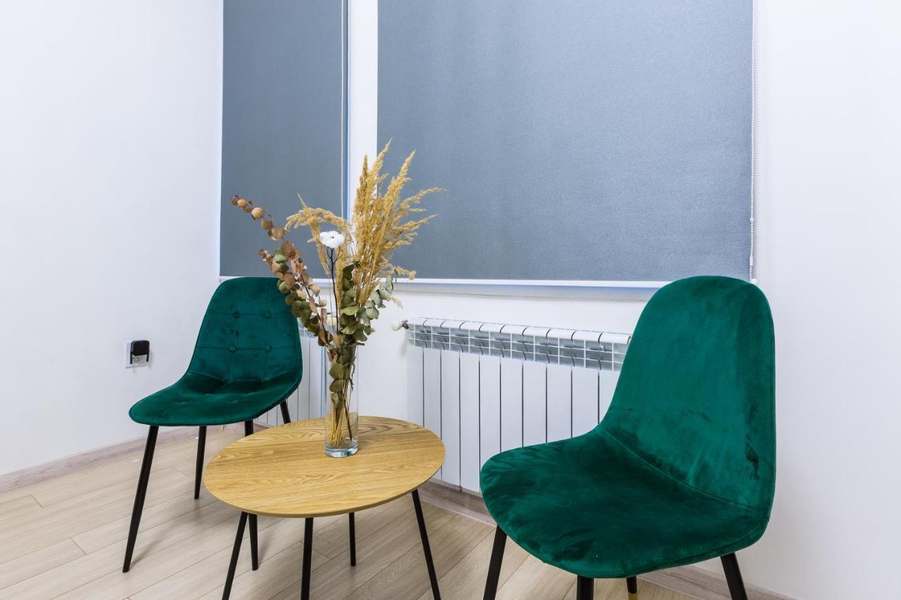 Vodna White Apartment 利沃夫 外观 照片