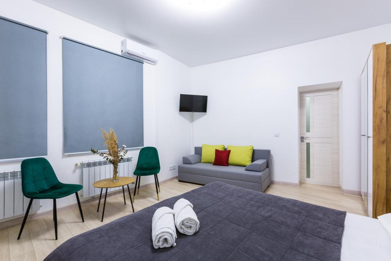 Vodna White Apartment 利沃夫 外观 照片