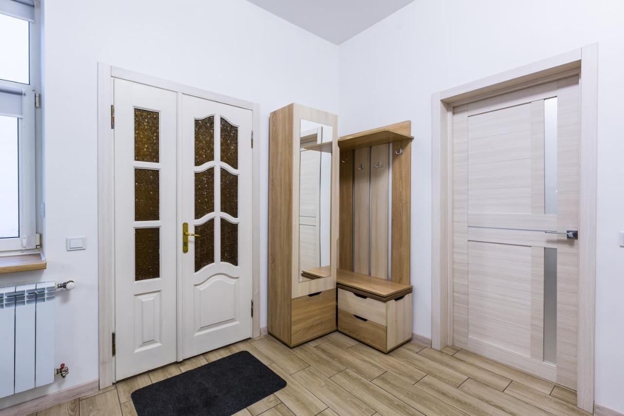 Vodna White Apartment 利沃夫 外观 照片