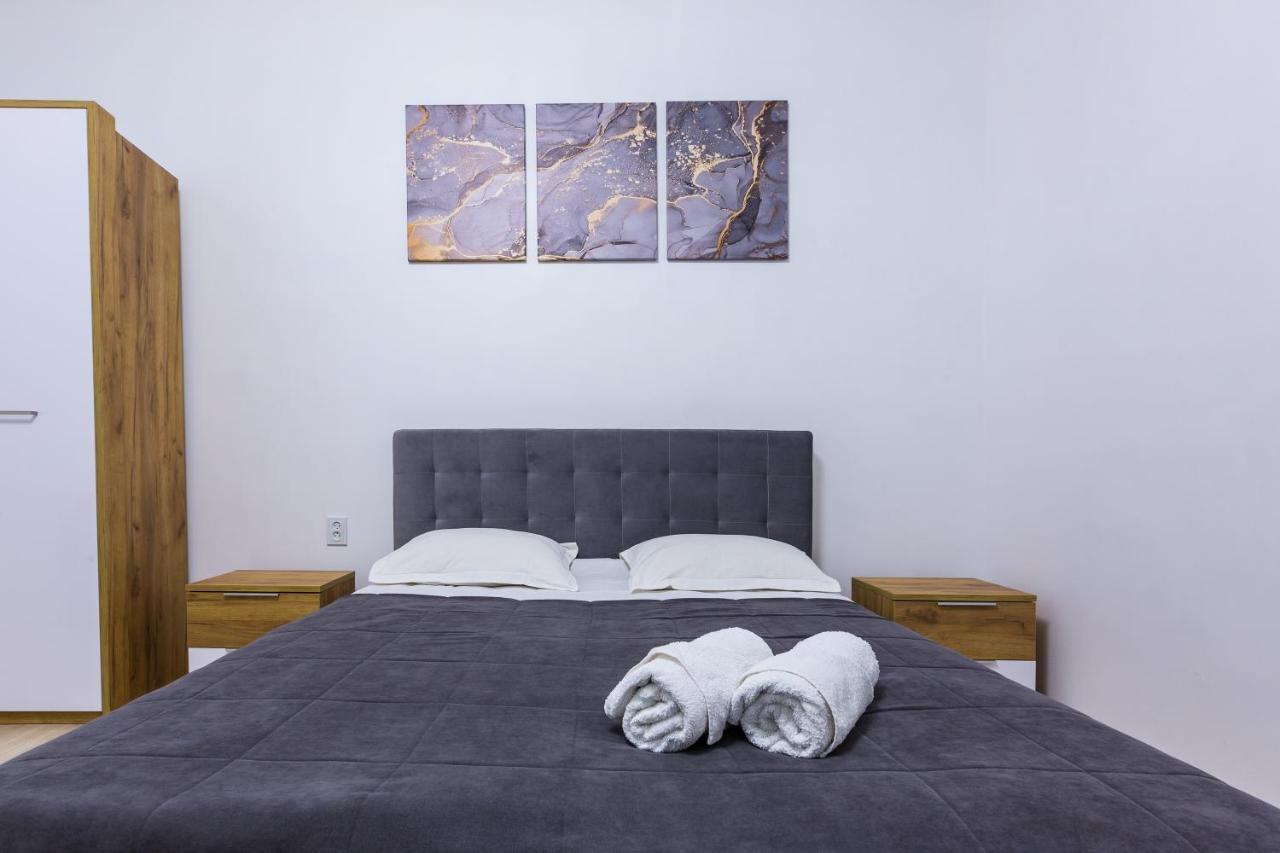 Vodna White Apartment 利沃夫 外观 照片